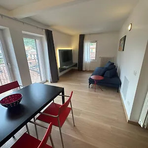 Lucia Apartment
